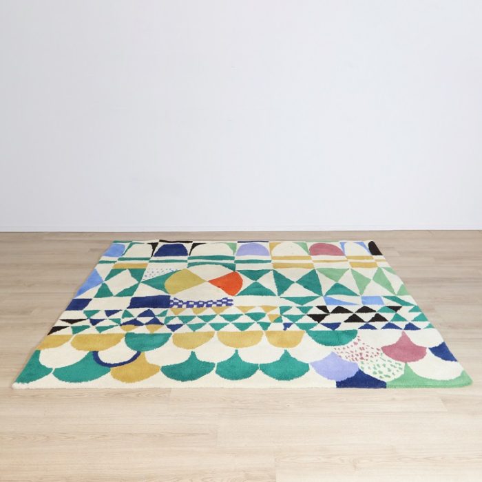 Matta Bows 226×190 cm | JOSEF FRANK