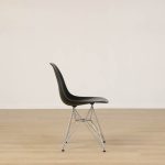 Stol Eames Fiberglass Side Chair DSR | VITRA