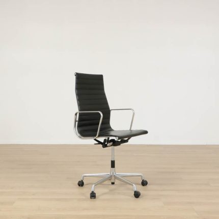 Kontorsstol EA 119 | VITRA(Klar) (Copy)