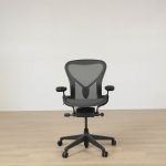 Kontorsstol Aeron Re-Mastered Medium | HERMAN MILLER