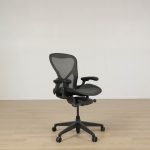 Kontorsstol Aeron Re-Mastered Medium | HERMAN MILLER