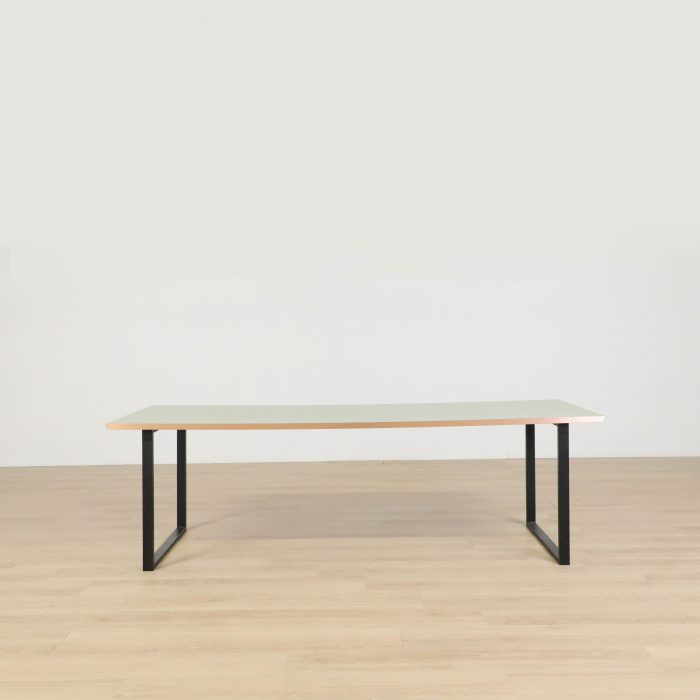 Matbord 70/70 Table | MUUTO